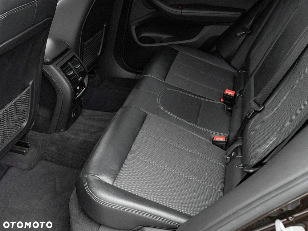 BMW X3 xDrive20i xLine - 28