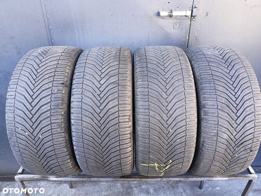 245/40R19 Michelin CrossClimate XL komplet opon całoroczne 6mm - 1