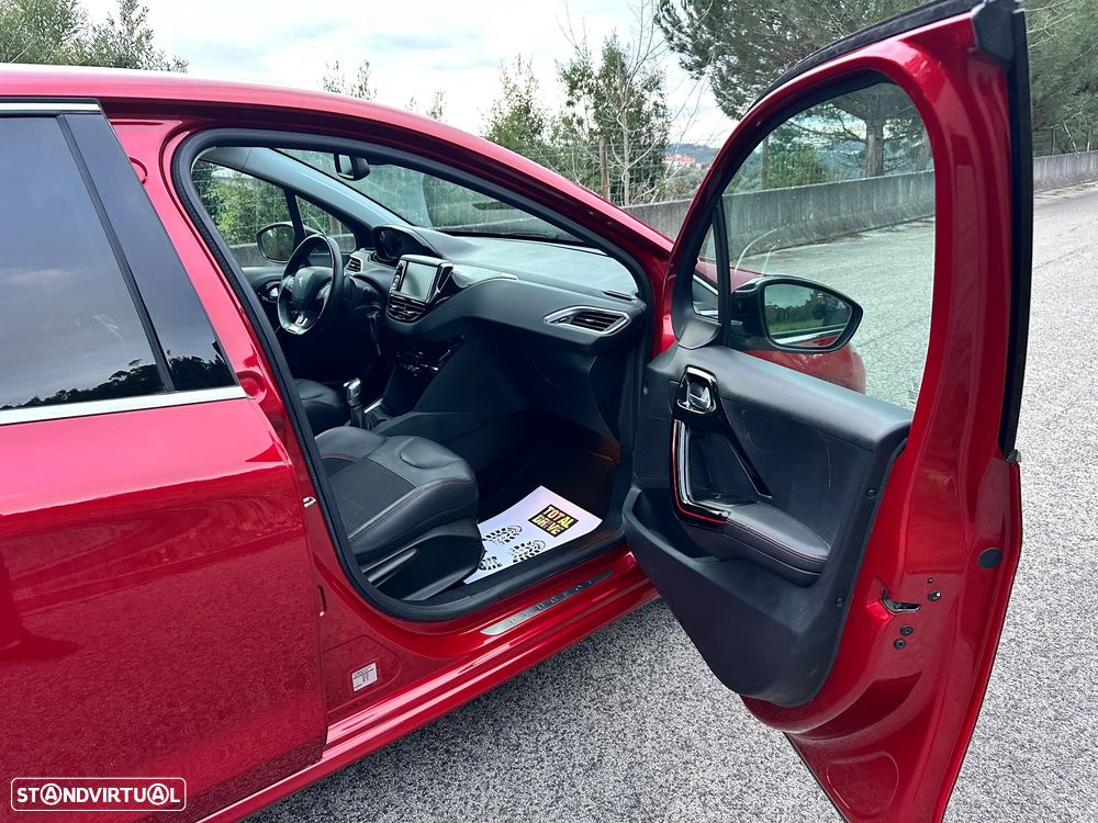 Peugeot 208 1.2 PureTech GT Line - 13