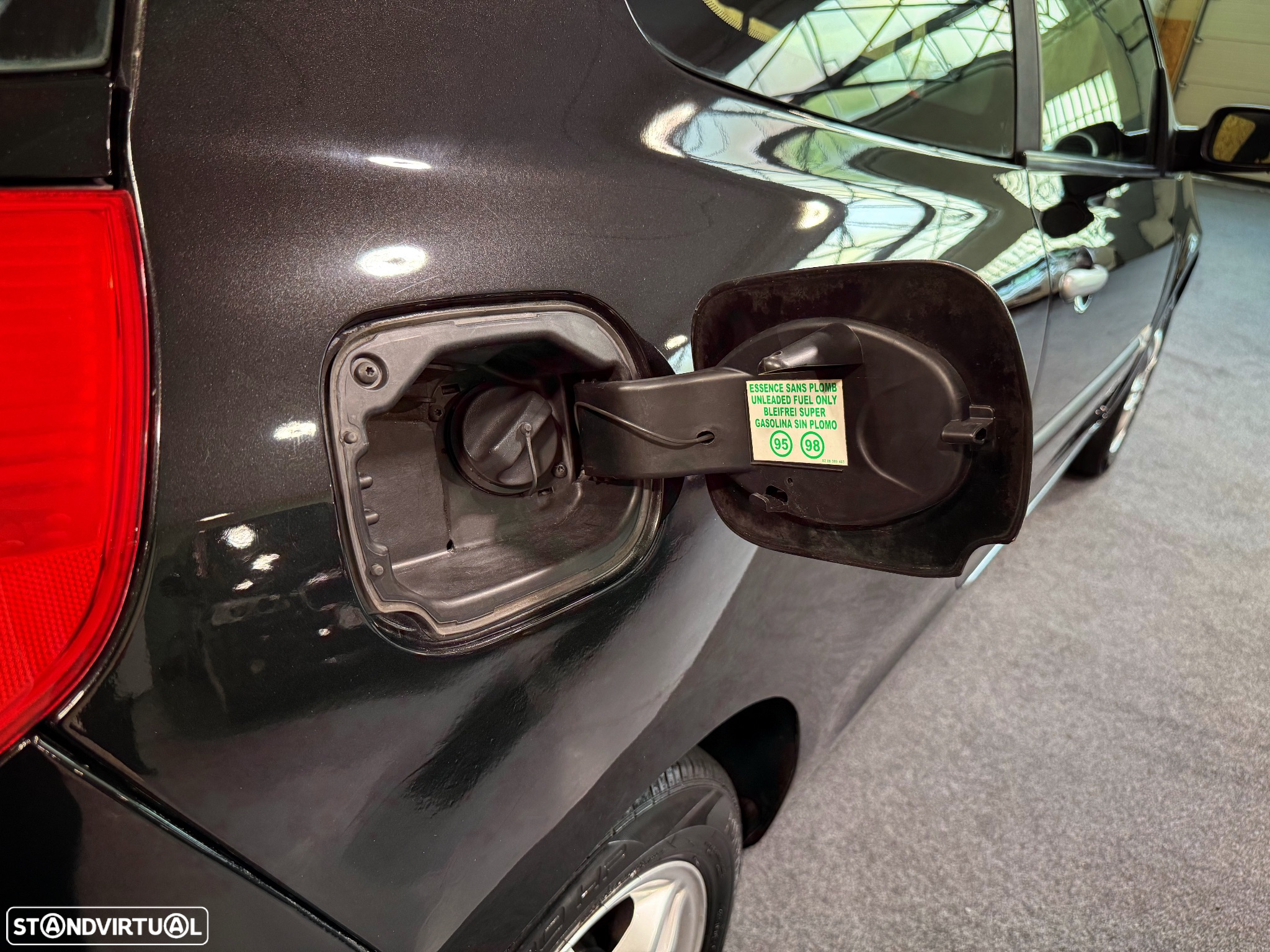 Renault Clio 1.2 16V Rip Curl II - 27