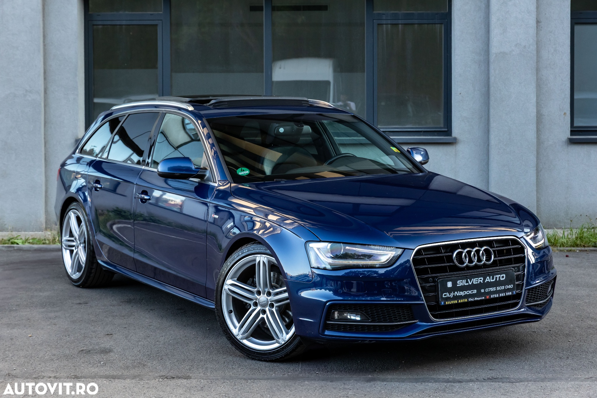 Audi A4 Avant 2.0 TDI DPF clean diesel multitronic S line Sportpaket - 23
