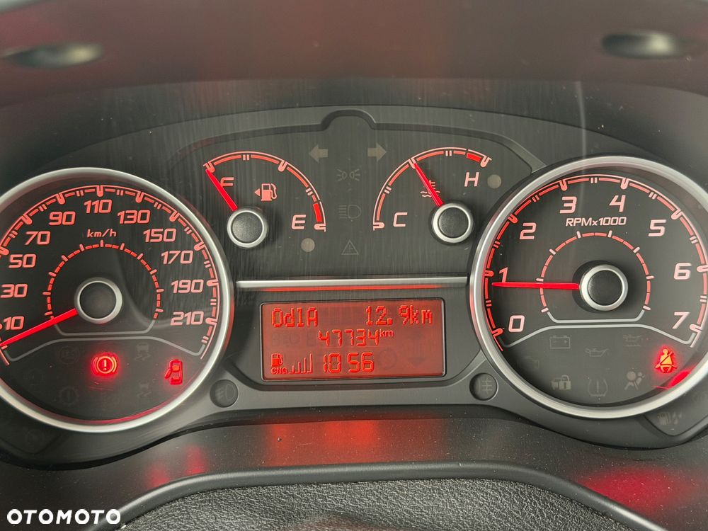 Fiat Doblo Cargo Maxi - 8