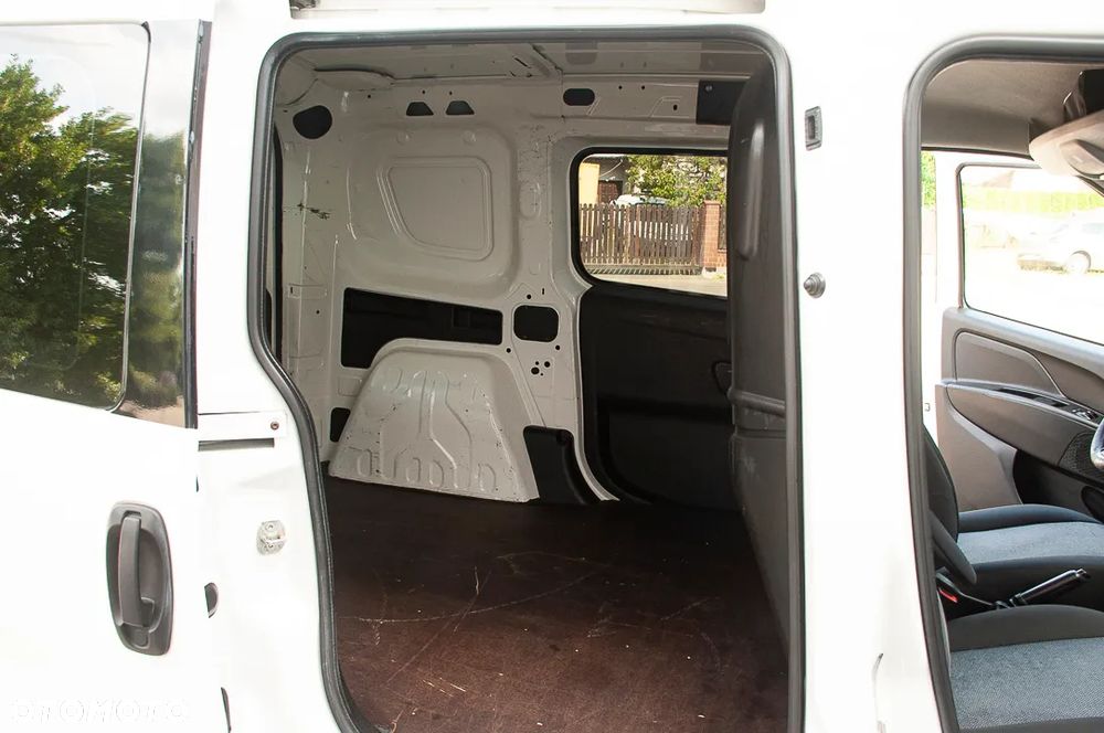 Fiat DOBLO - 29
