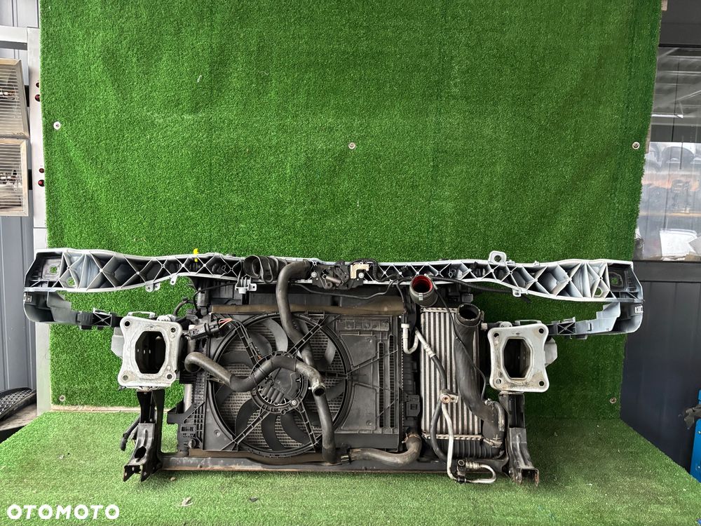 Ford Kuga MK2 lift Pas przedni , chłodnice 1,5 diesel - 2