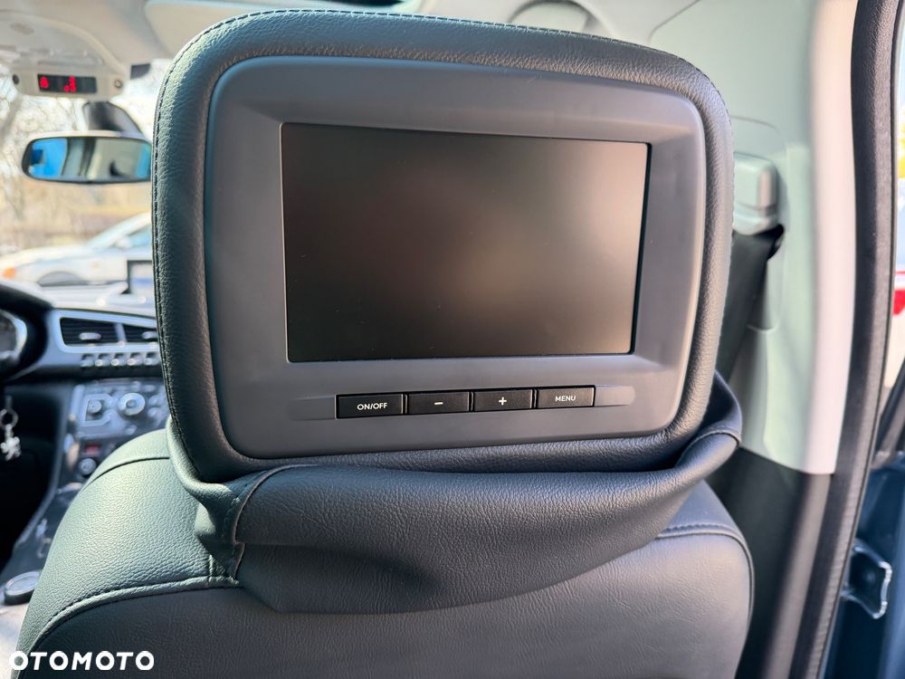 Peugeot 3008 Hybrid4 - 34