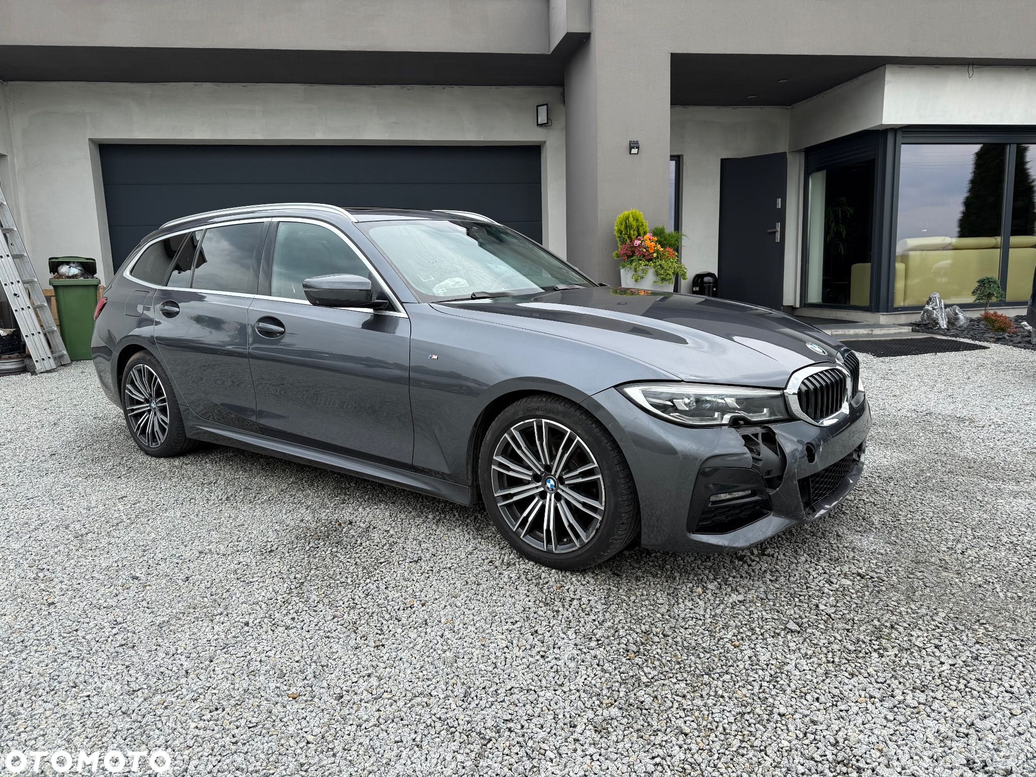 BMW Seria 3 318d M Sport Shadow - 1