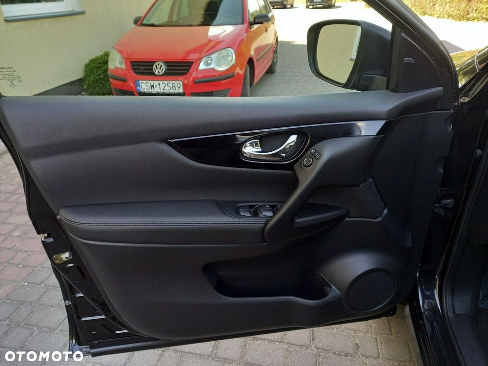 Nissan Qashqai 1.6 dCi DPF tekna - 26