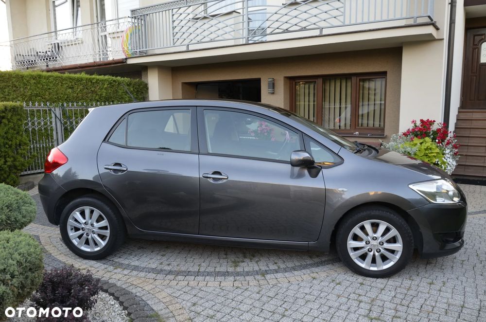 Toyota Auris 1.6 VVT-i Sol - 4