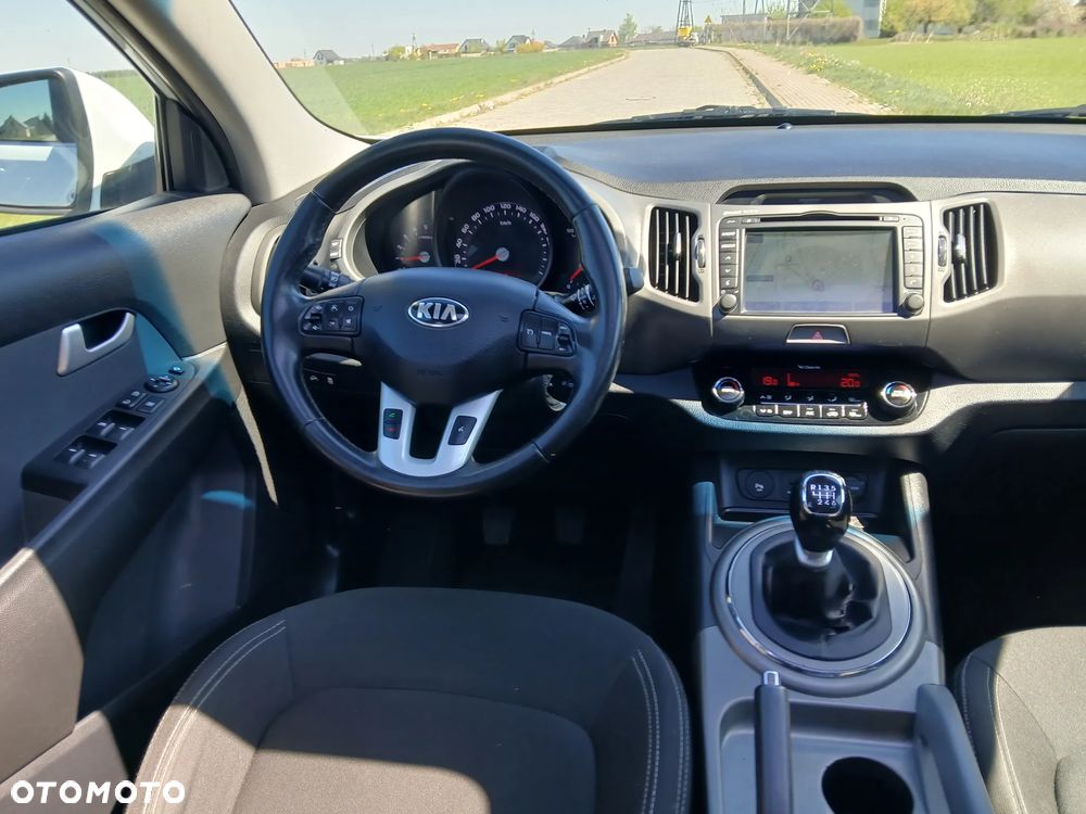 Kia Sportage 1.7 CRDI 2WD ISG Dream-Team Edition - 9