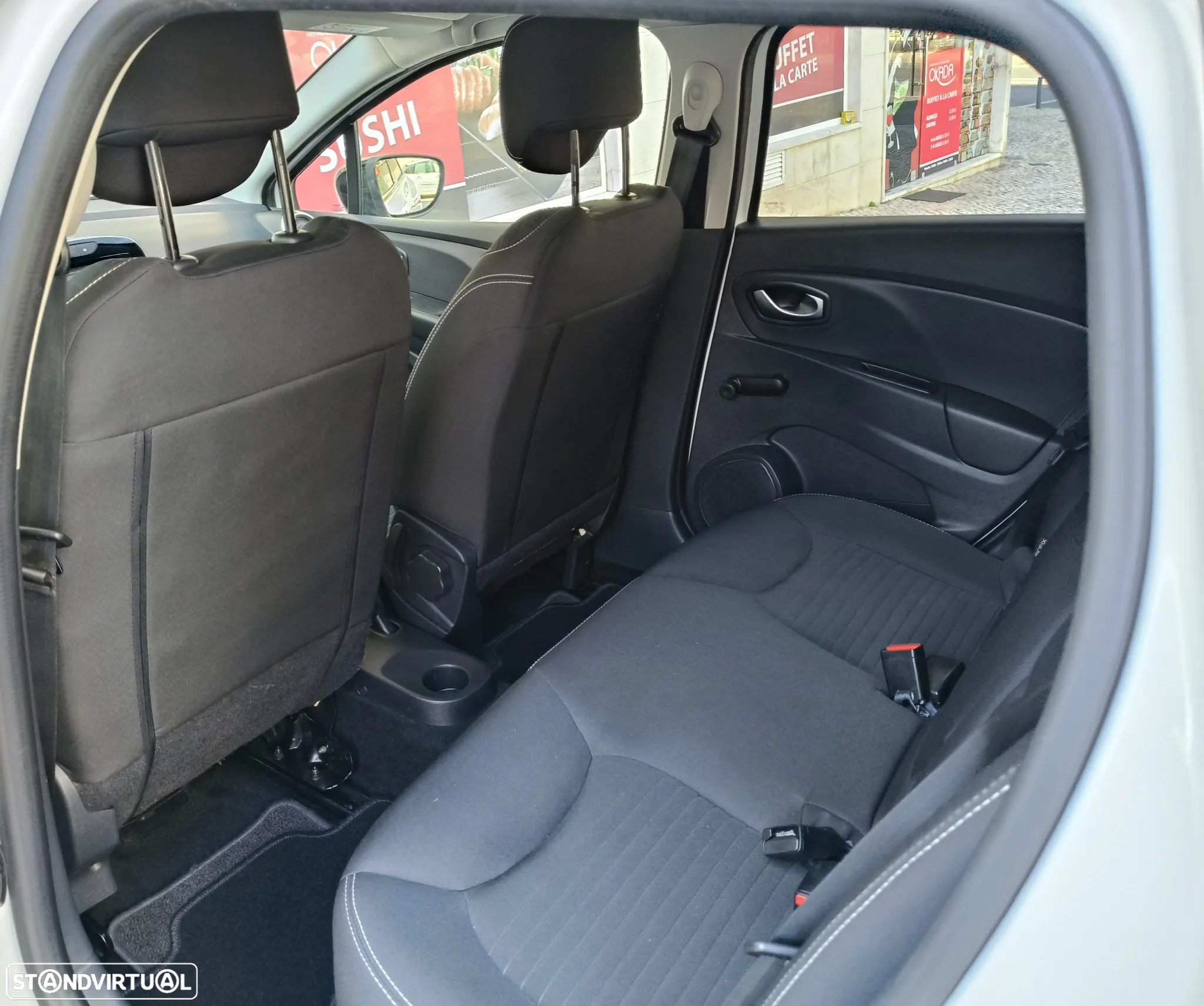 Renault Clio Sport Tourer 1.5 dCi Limited EDition - 20