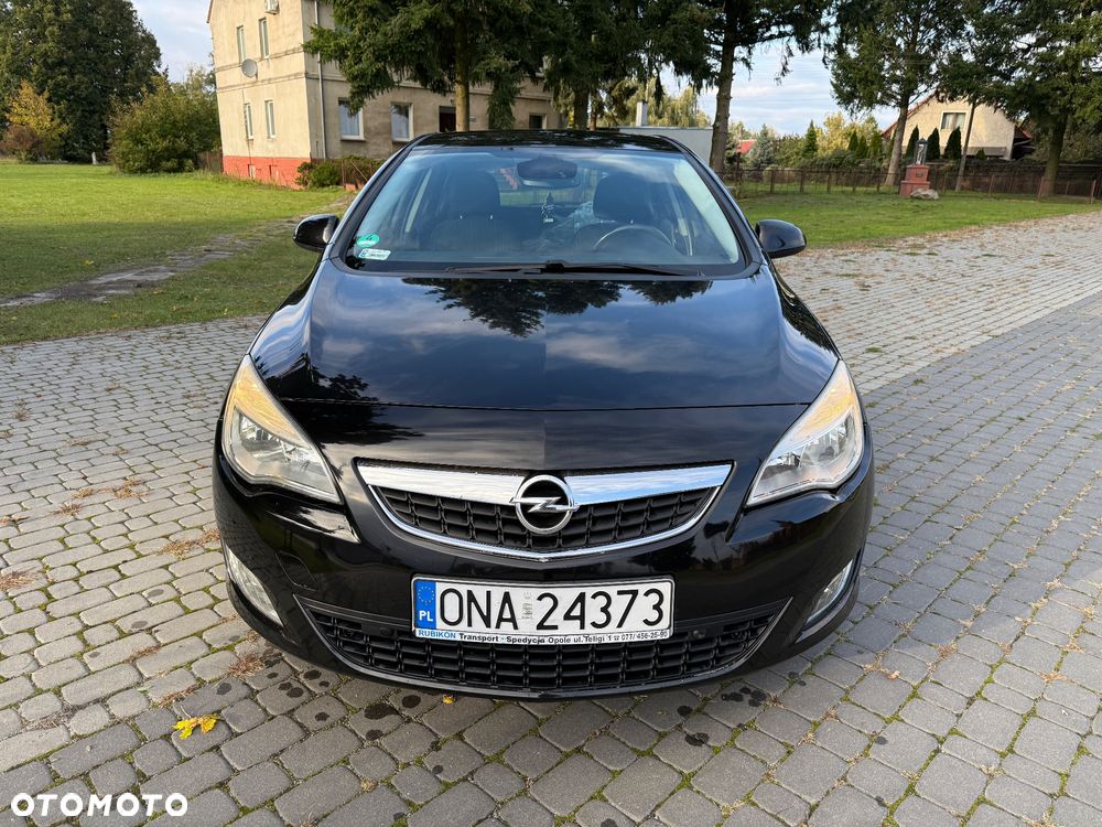 Opel Astra IV 1.4 T Cosmo - 10