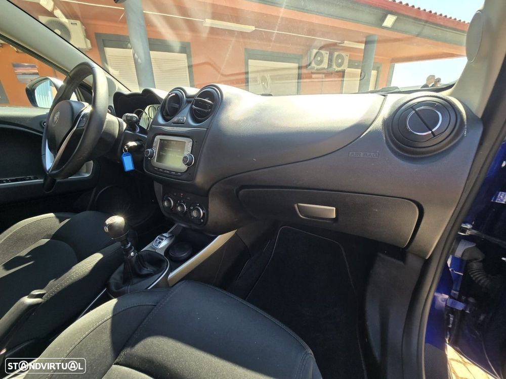 Alfa Romeo MiTo 0.9 T TwinAir Urban - 6