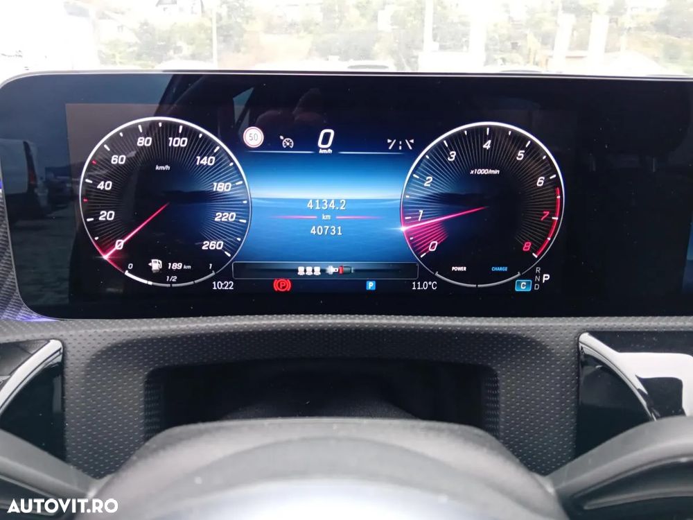 Mercedes-Benz A 220 4MATIC Aut. - 12