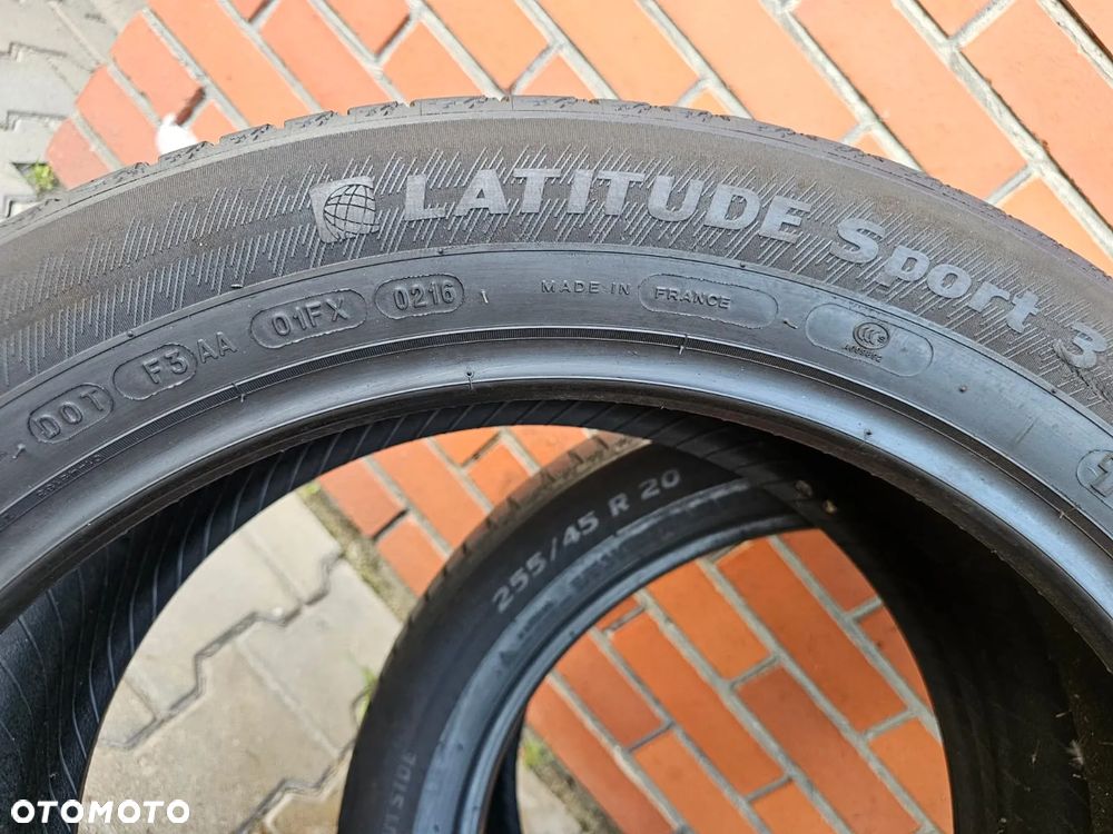 (O173) 255/45R20 105Y XL 4,8mm 16r / Michelin Latitude Sport 3 - 8