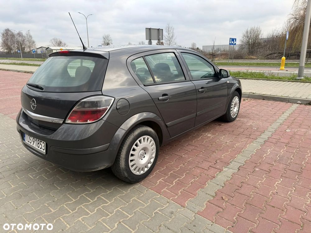Opel Astra 1.7 CDTI DPF Color Edition - 9