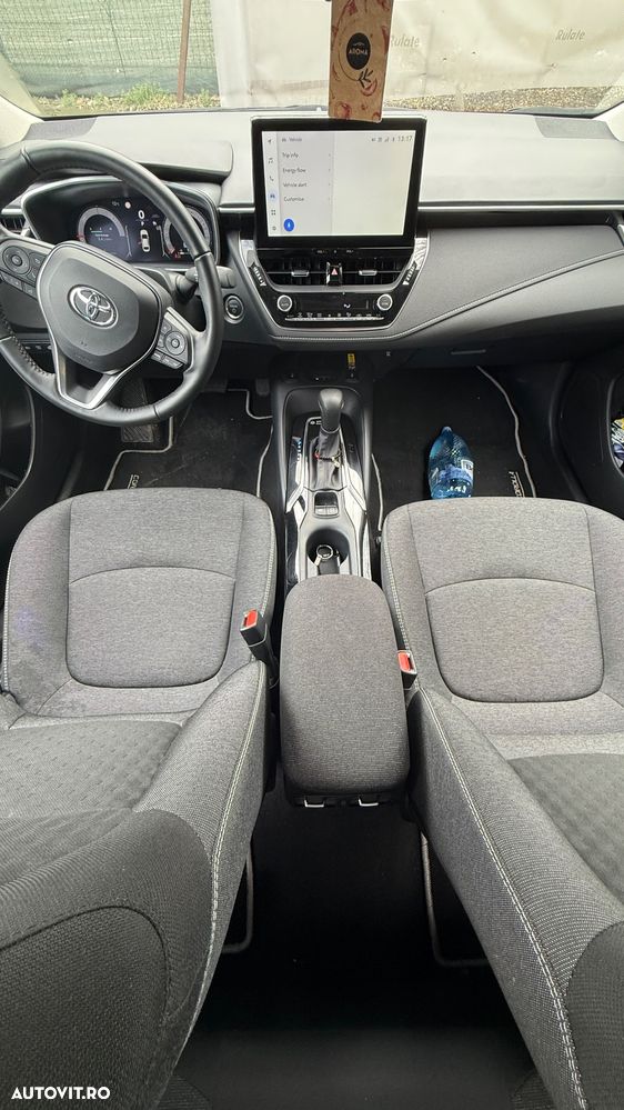 Toyota Corolla 1.8 HSD Business - 3