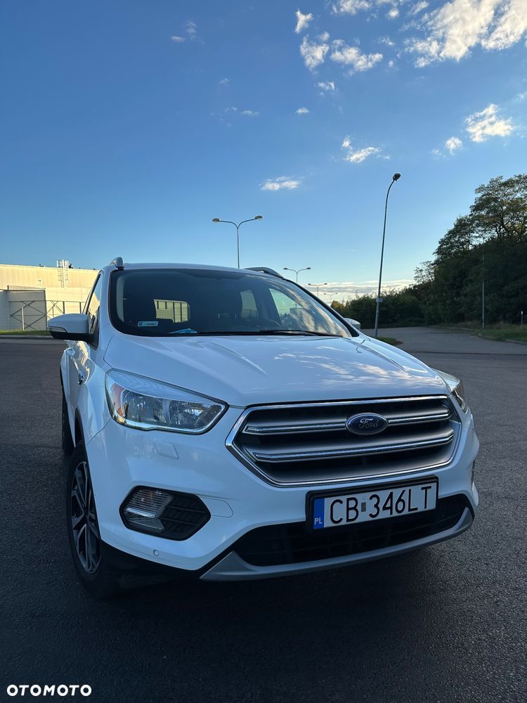 Ford Kuga - 1