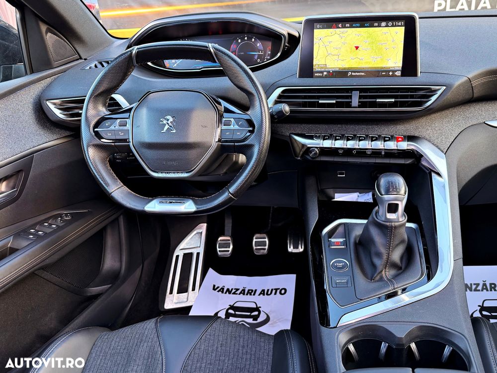 Peugeot 3008 PureTech 130 Stop & Start GPF Allure Pack - 5