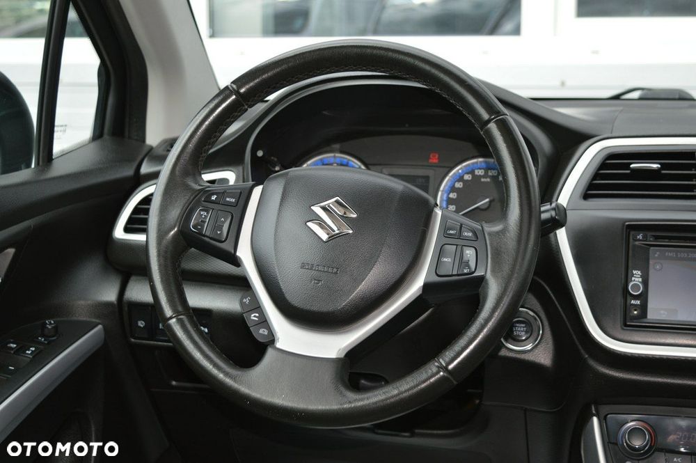 Suzuki SX4 S-Cross 1.6 DDiS Premium Plus - 21