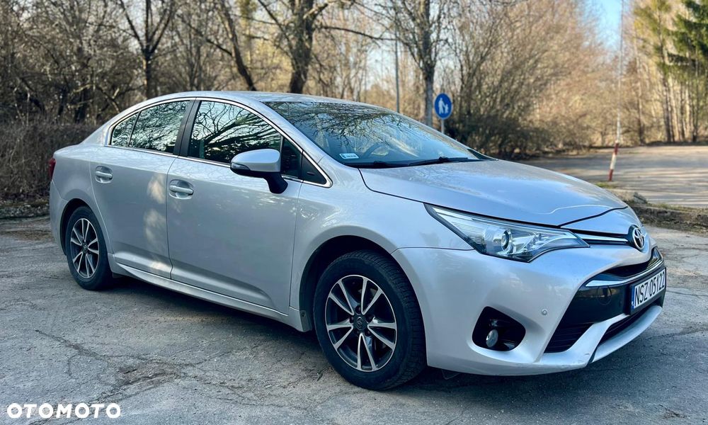 Toyota Avensis 2.0 Prestige MS - 8