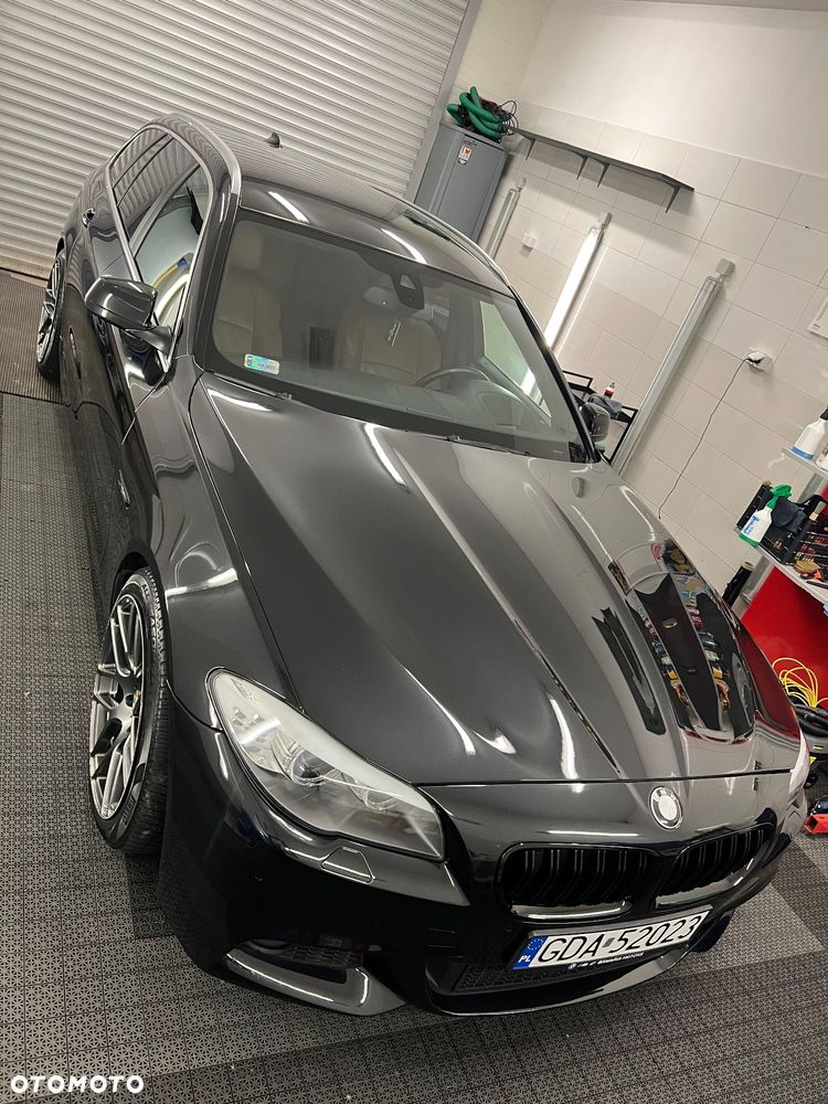 BMW Seria 5 530d xDrive - 13