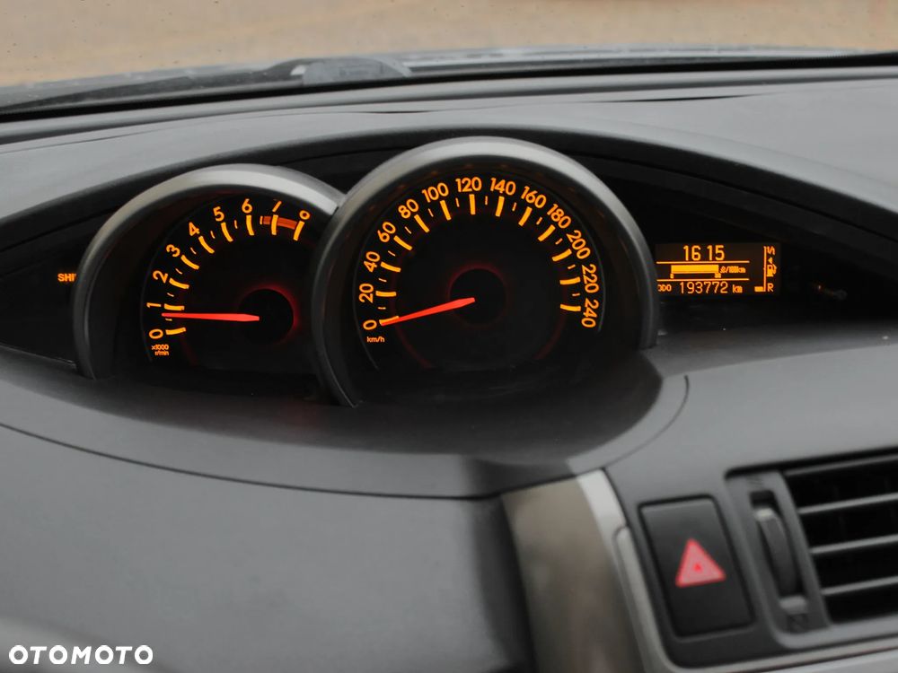 Toyota Verso 1.6 7-Sitzer Life - 25