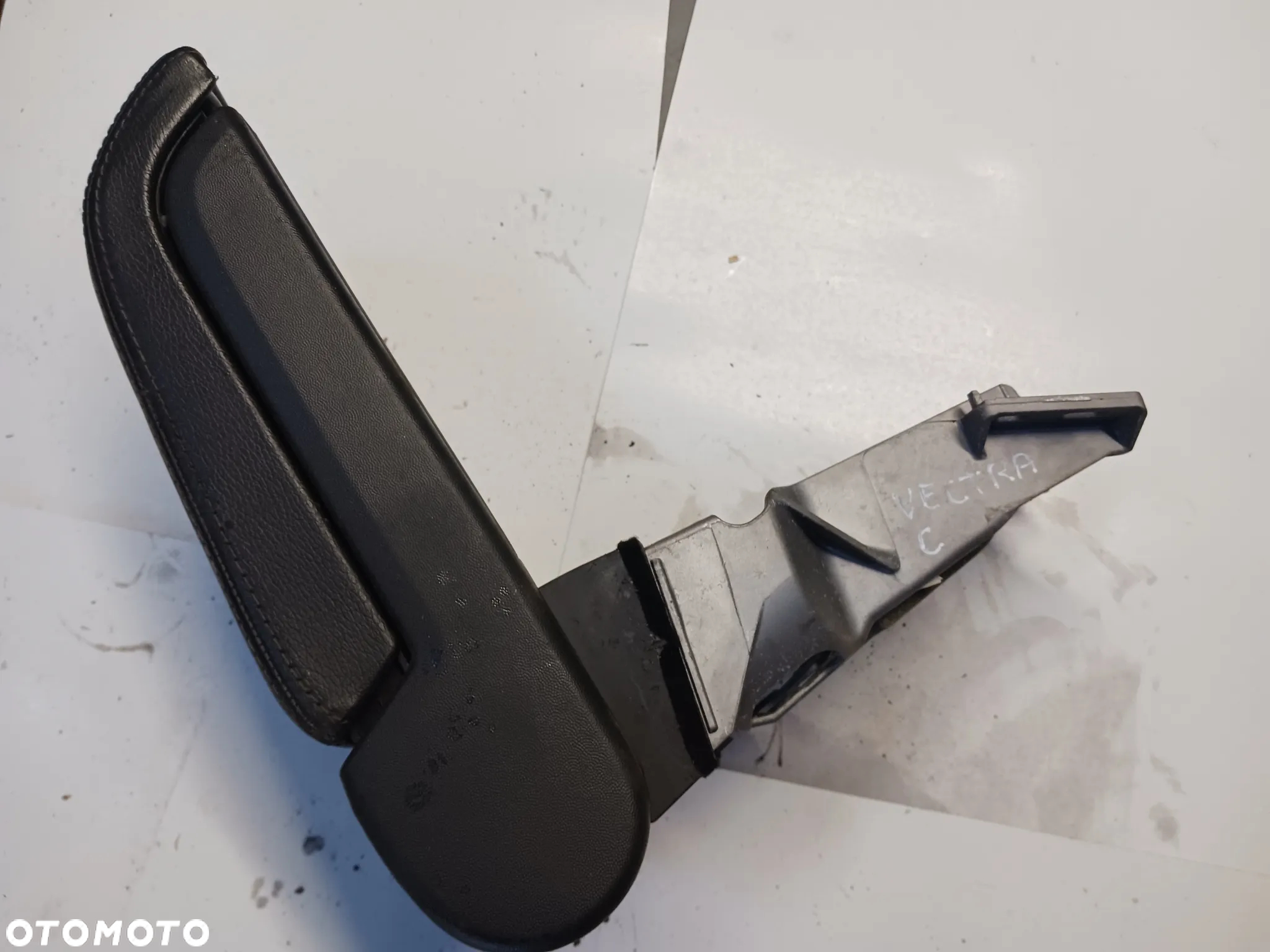 Fotele fotel kanapa boczki podłokietnik półskóra Opel Vectra C GTS - 6