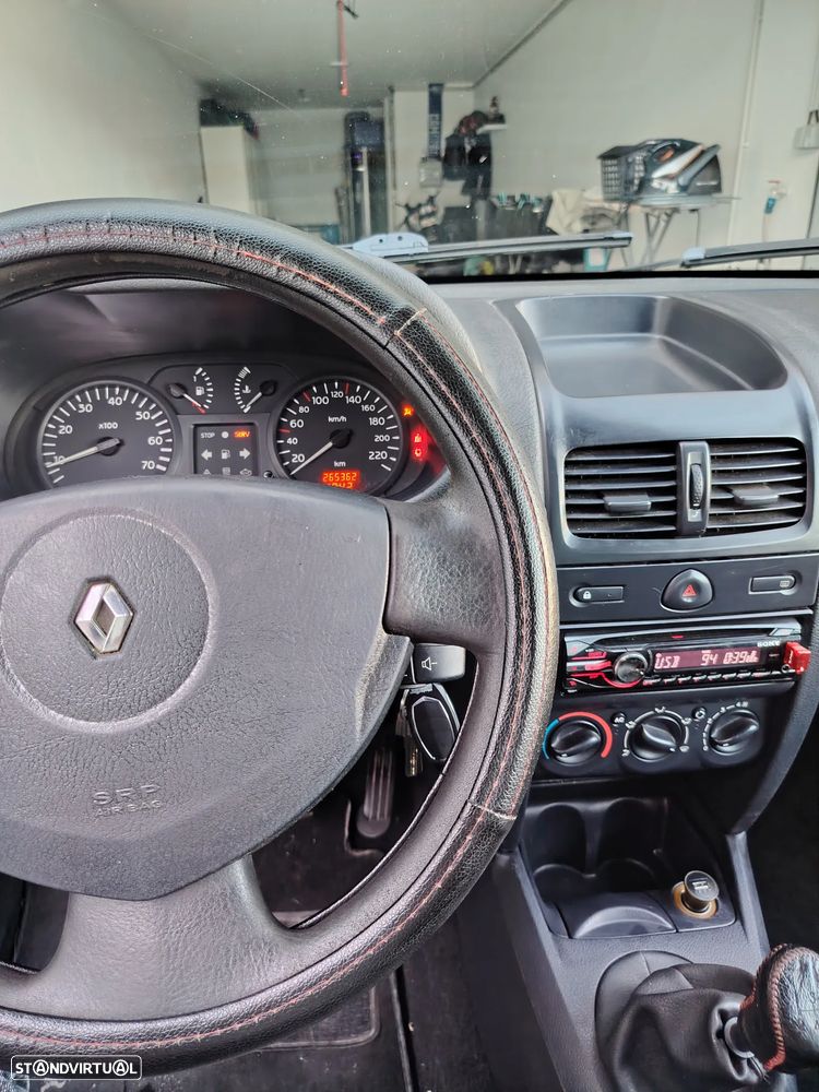 Renault Clio 1.5 dCi Dynamique - 11