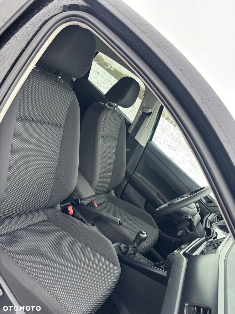 Volkswagen Polo 1.0 - 9