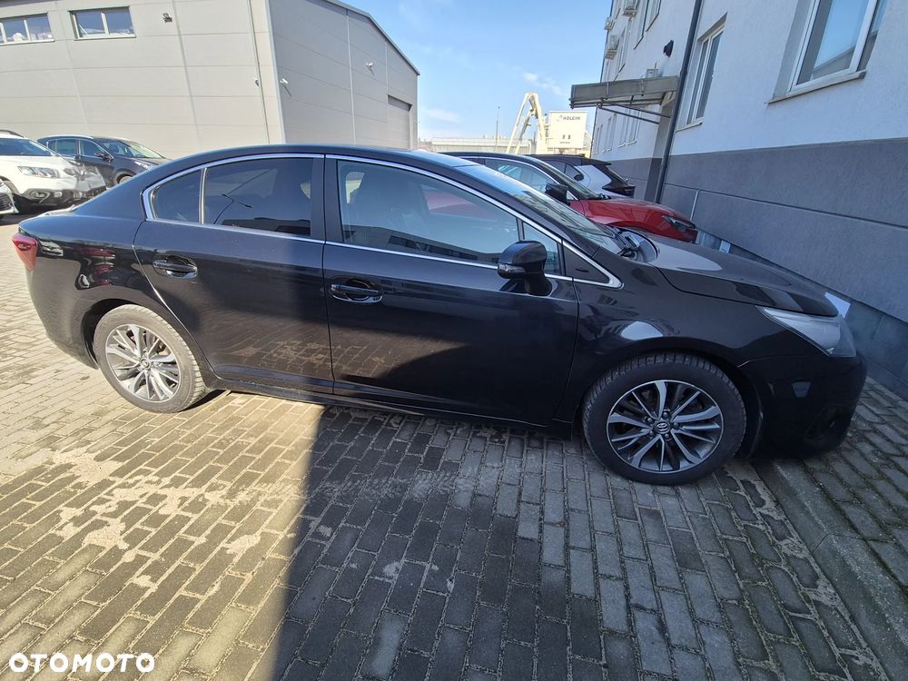 Toyota Avensis 2.0 D-4D Prestige - 10