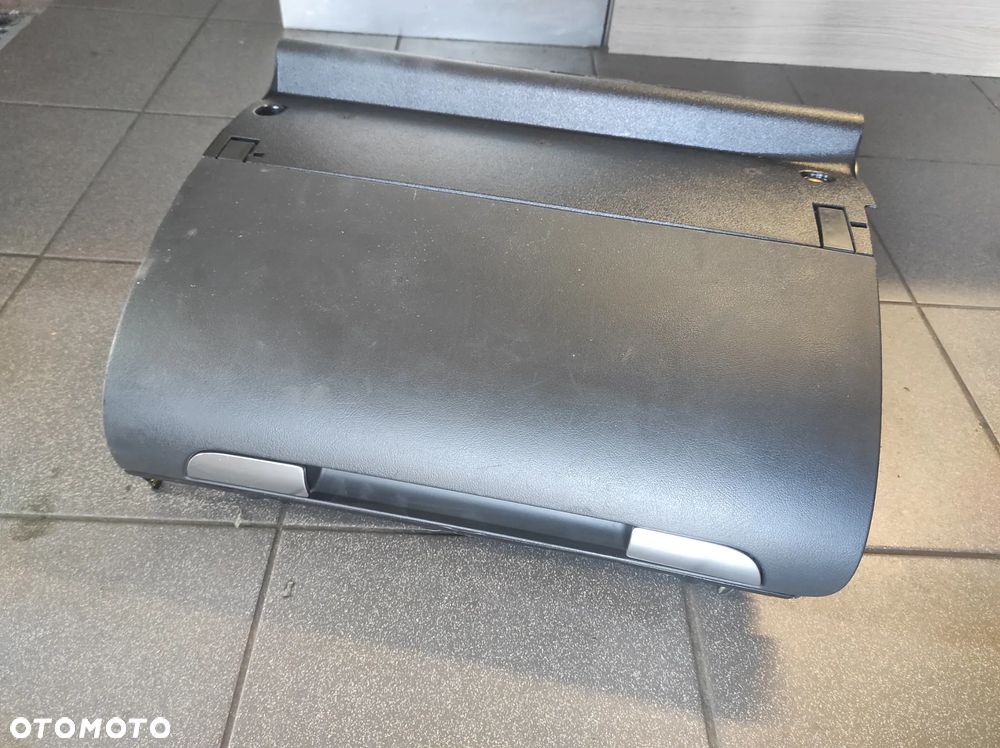 AUDI A3 8P 8P0 SCHOWEK PASAŻERA CZARNY CAŁY WYSYŁKA !!!! - 5