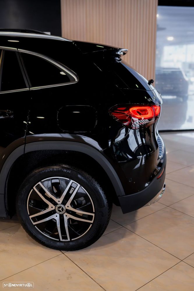 Mercedes-Benz GLA 250 e Progressive - 37