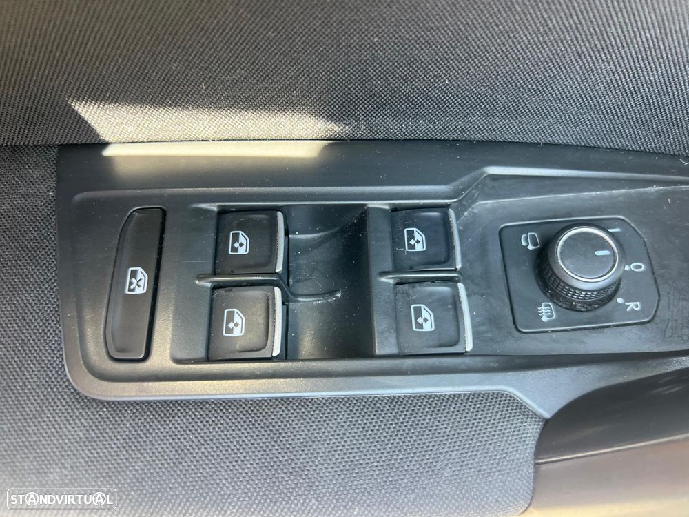 VW Tiguan Allspace 2.0 TDI Life DSG - 19