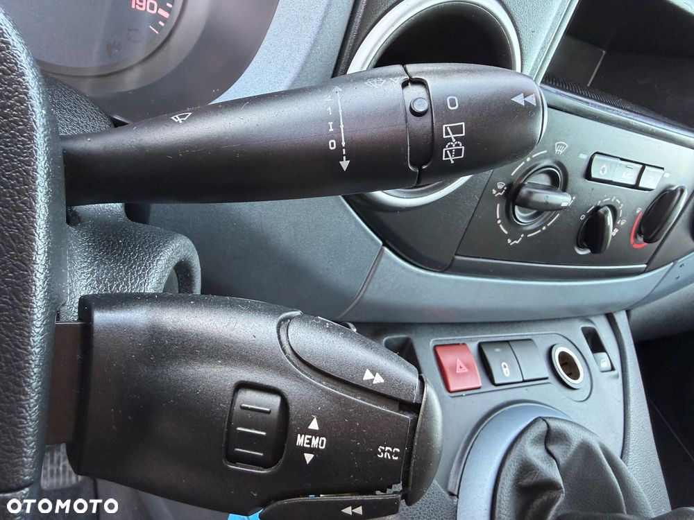 Peugeot Partner 1.6 HDi Outdoor - 20