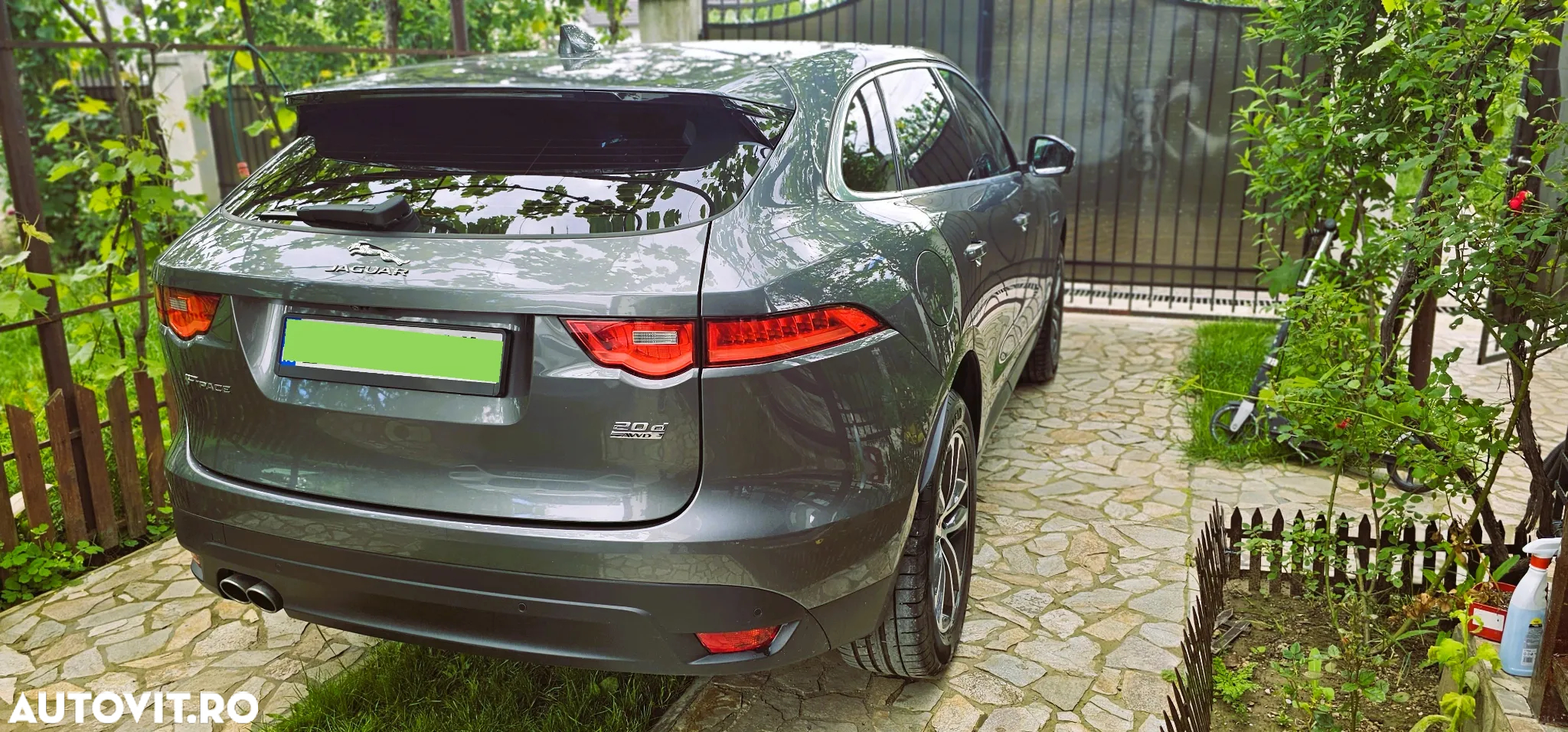 Jaguar F-Pace 20d AWD Aut. Portfolio - 2