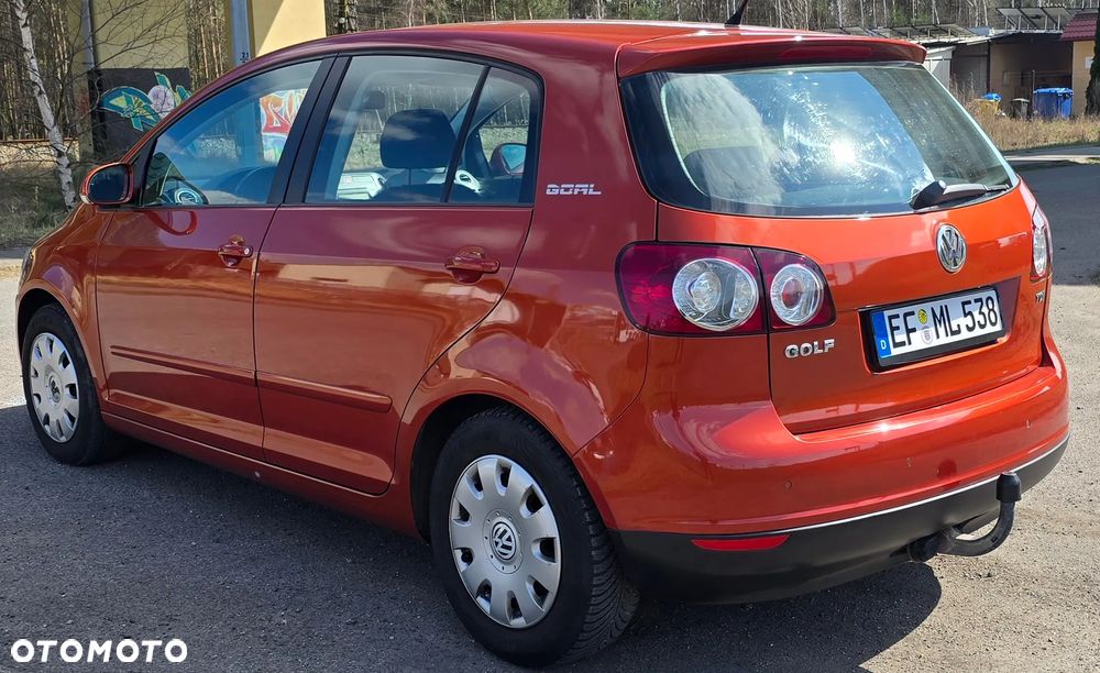 Volkswagen Golf Plus 1.9 TDI DSG Goal - 5