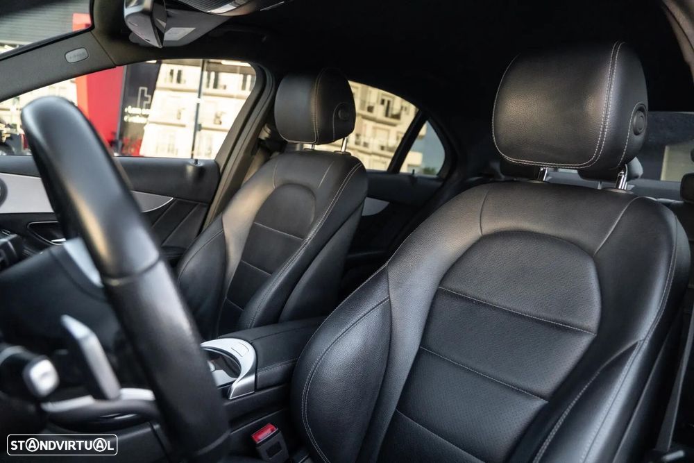 Mercedes-Benz C 300 de AMG Line - 22