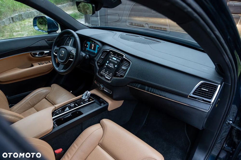 Volvo XC 90 B5 B AWD Ultra Bright - 22