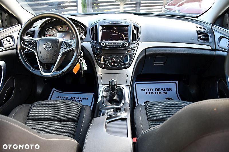 Opel Insignia 1.4 T Cosmo S&S - 25