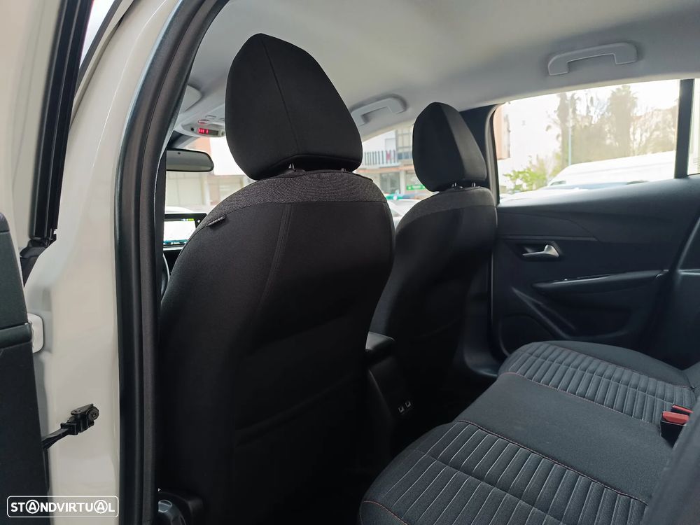 Peugeot e-208 50 kWh Active Pack - 14