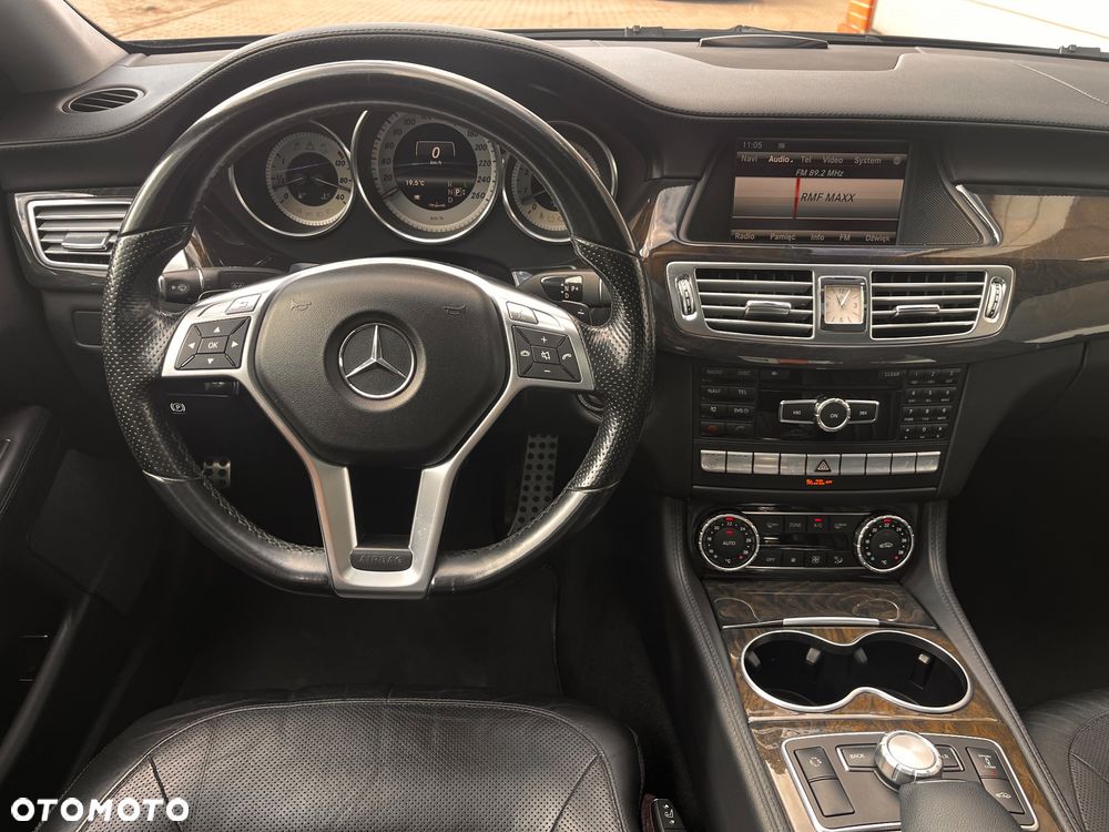 Mercedes-Benz CLS - 29