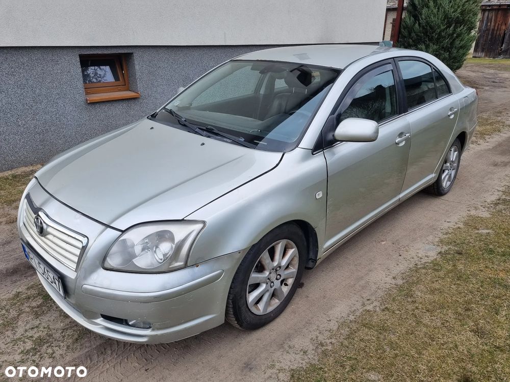 Toyota Avensis 2.0 D-4D High - 3