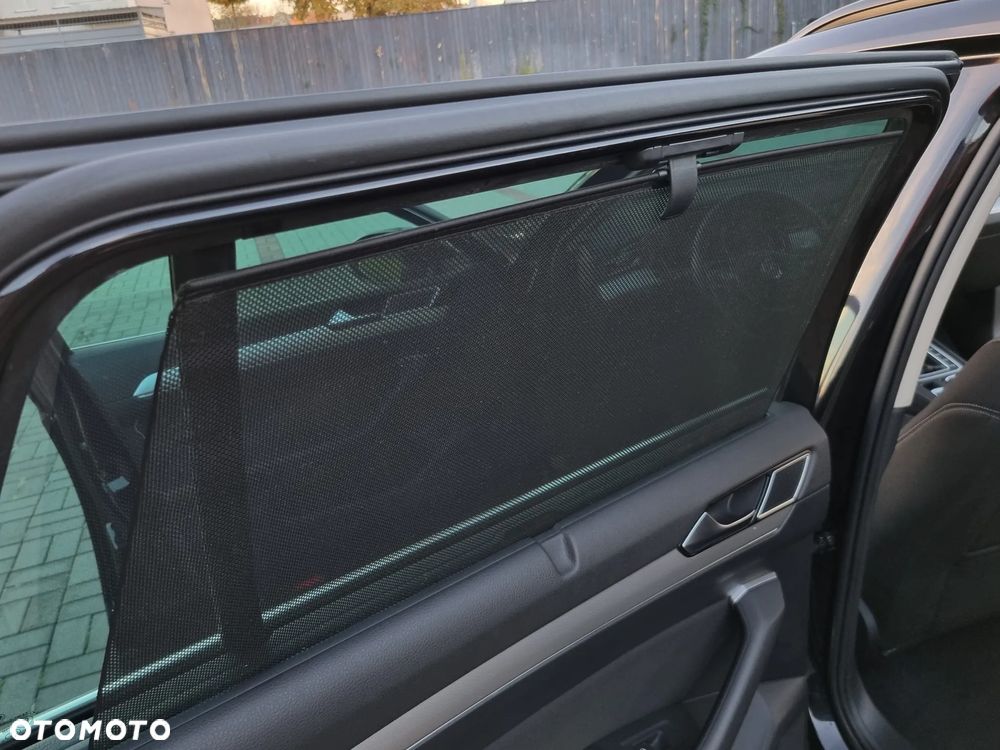 Volkswagen Passat 2.0 TDI BMT 4Mot Highline DSG - 27