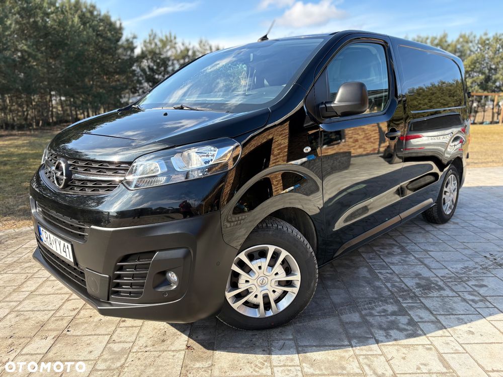 Opel Vivaro - 1
