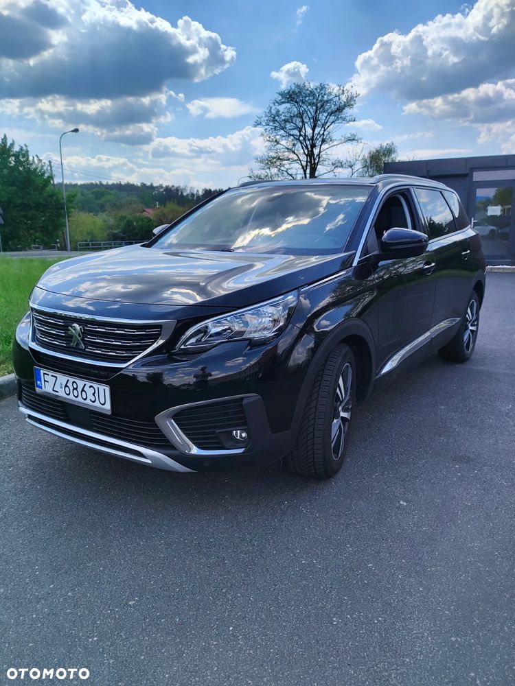 Peugeot 5008 PureTech 130 Stop & Start Allure - 1