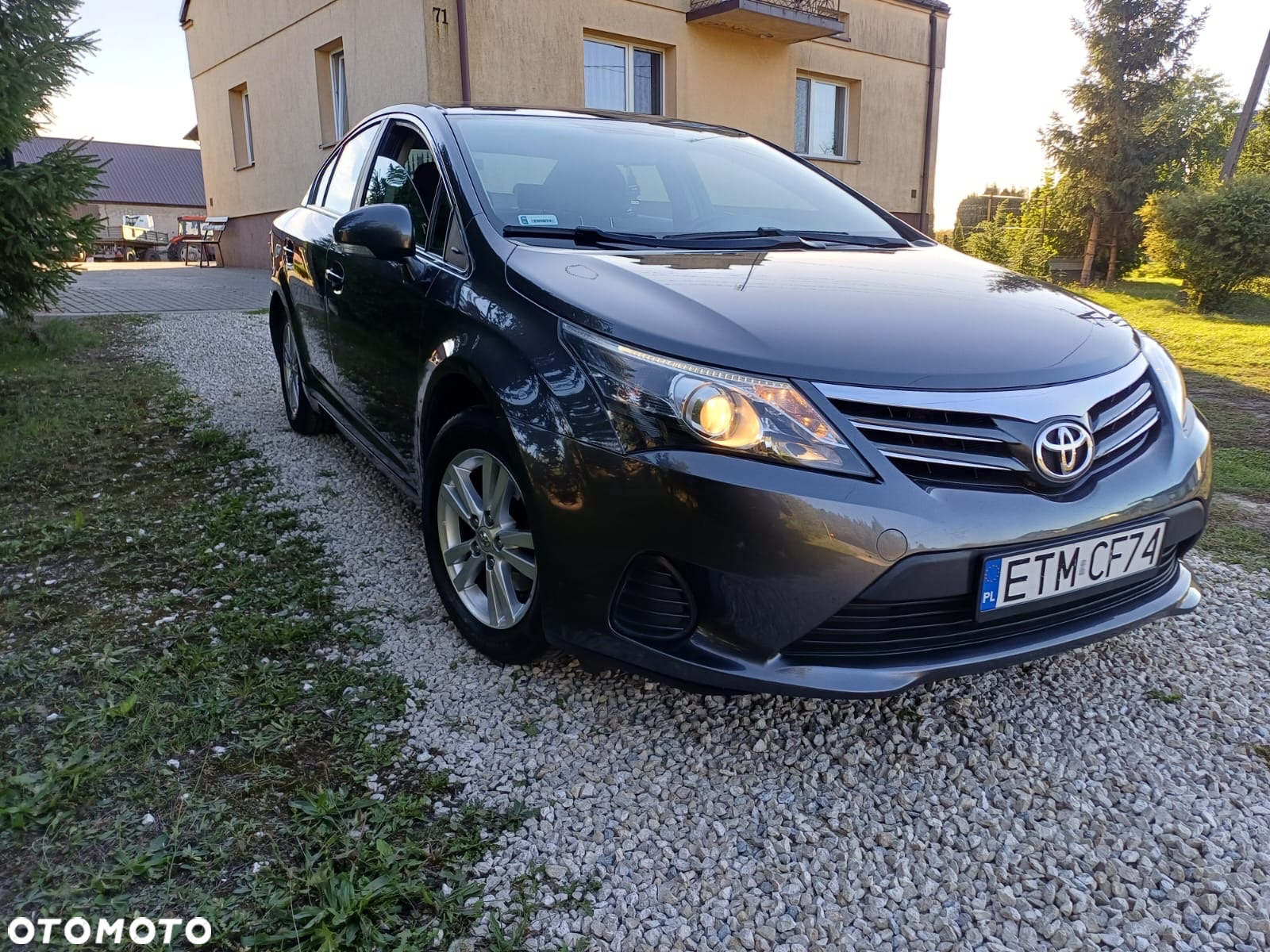 Toyota Avensis 1.8 Premium - 4