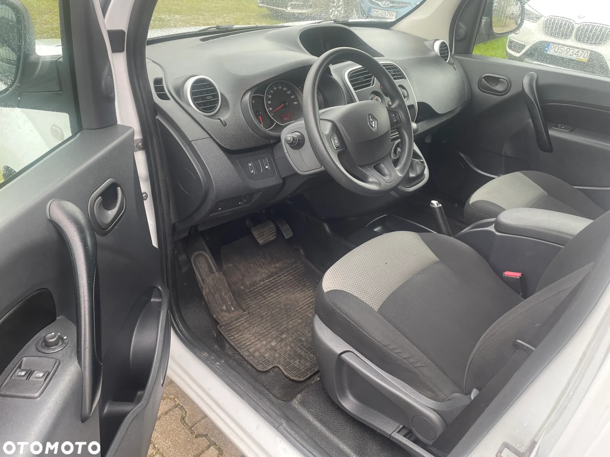 Renault kongoo - 10