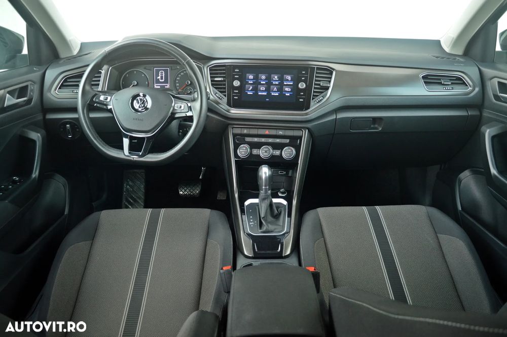 Volkswagen T-Roc - 5