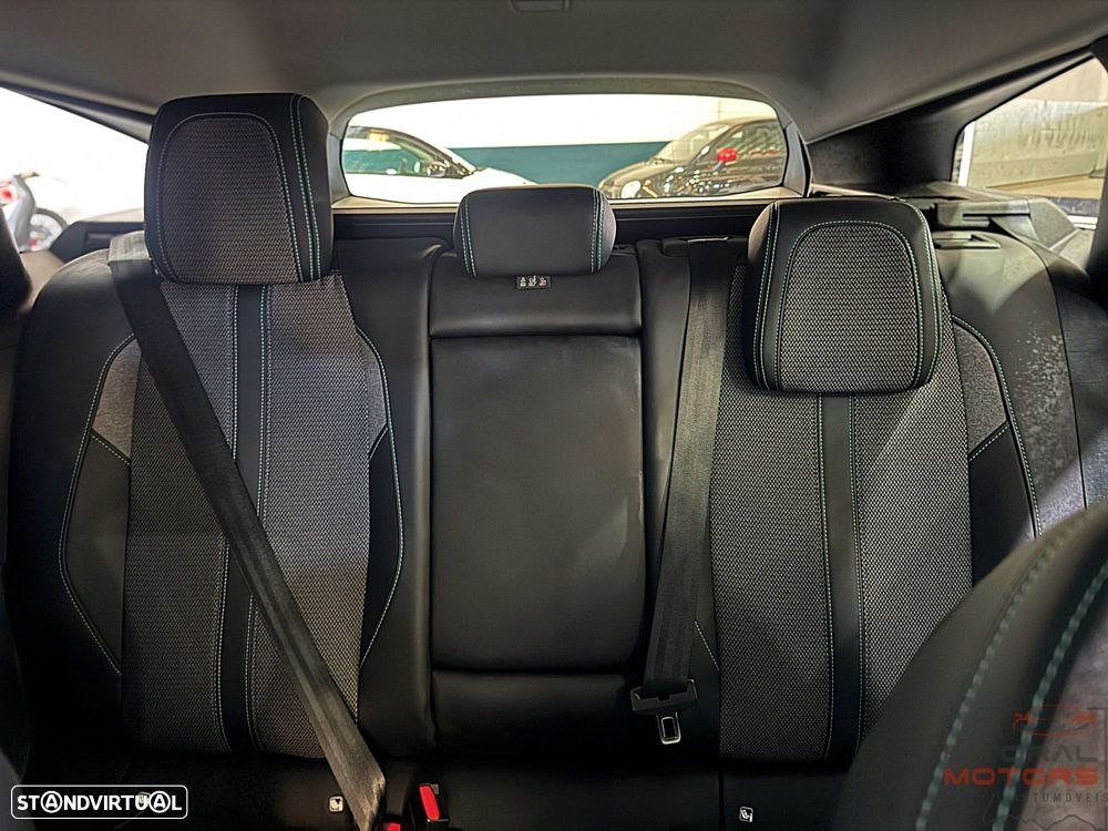 Peugeot 308 SW 1.2 PureTech Allure Pack EAT8 - 39