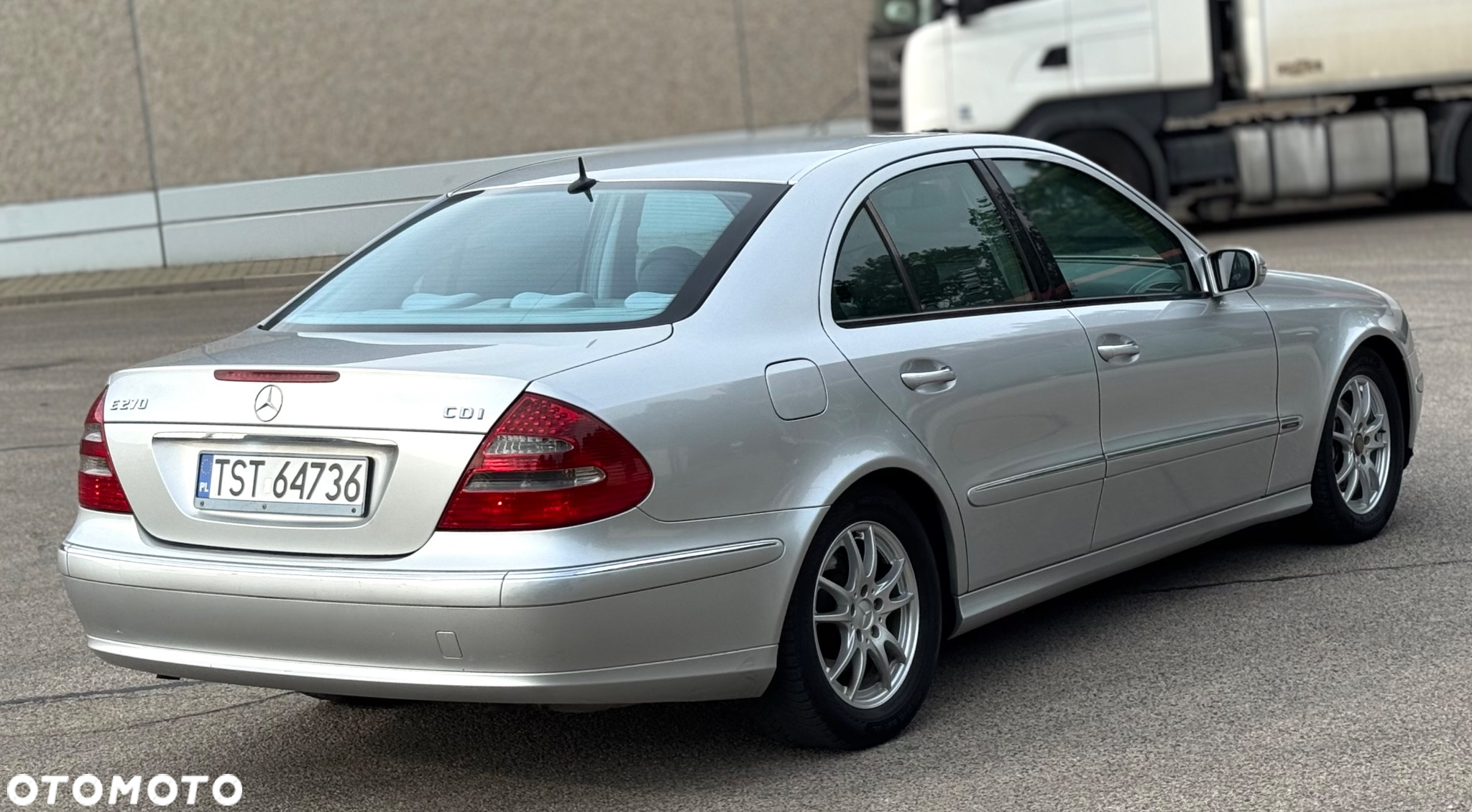Mercedes-Benz Klasa E 270 CDI Avantgarde - 4
